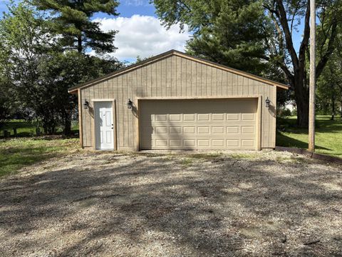Tiny photo for 1896 Dyer Road, Grove City, OH 43123 (MLS # 226014468)
