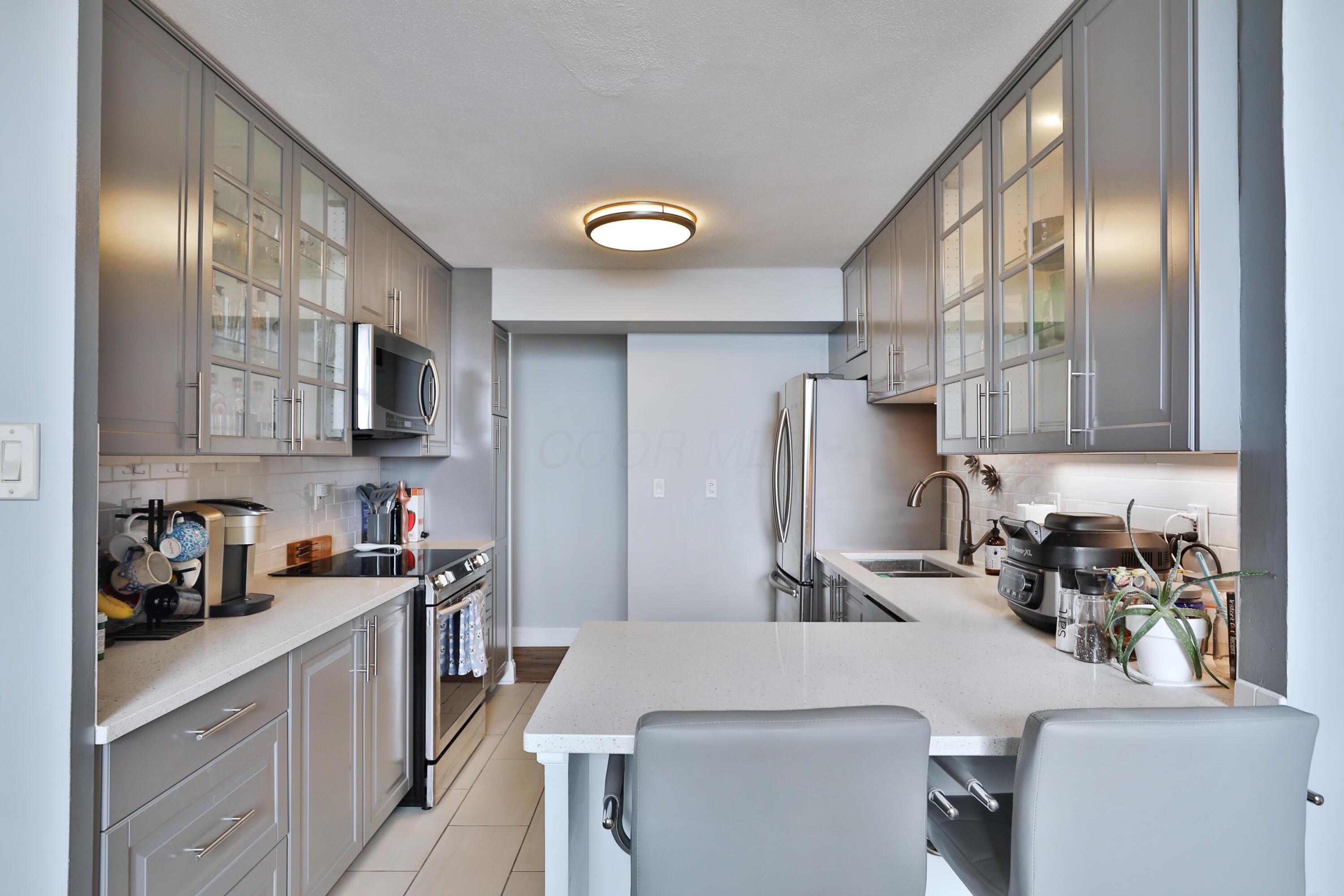 1000 Urlin Avenue #1608, Columbus, Ohio image 18