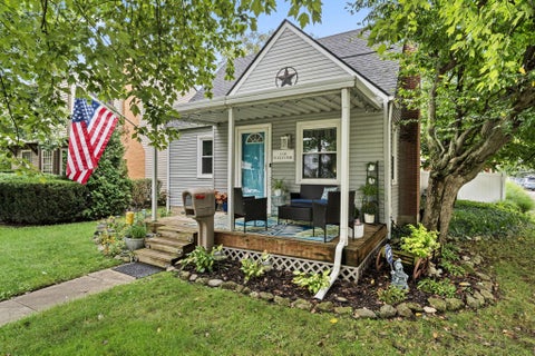 Photo of 3138 Summit Street, Columbus, OH 43202 (MLS # 226036334)