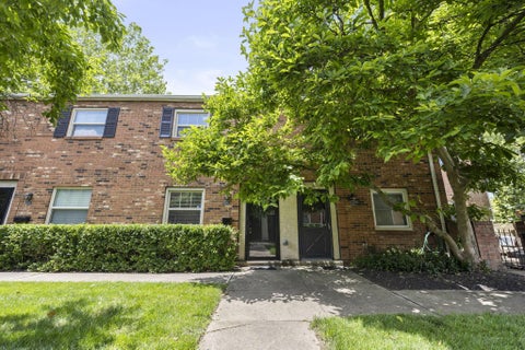 Photo of 4714 Merrifield Place 70 #70, Columbus, OH 43220 (MLS # 226023518)