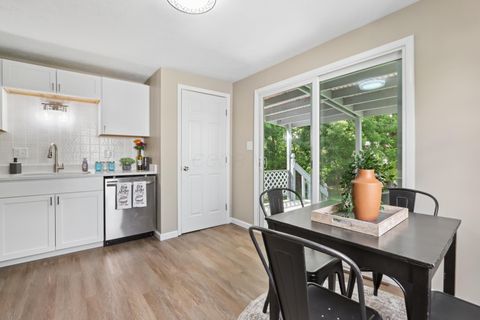 Tiny photo for 656 Breathitt Avenue, Columbus, OH 43207 (MLS # 226022829)