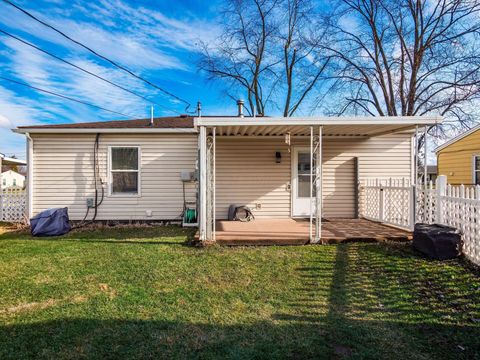 Tiny photo for 2803 Claude Drive, Columbus, OH 43207 (MLS # 226000901)