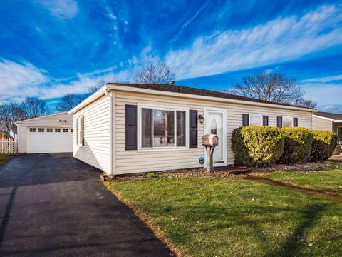 Tiny photo for 2803 Claude Drive, Columbus, OH 43207 (MLS # 226000901)