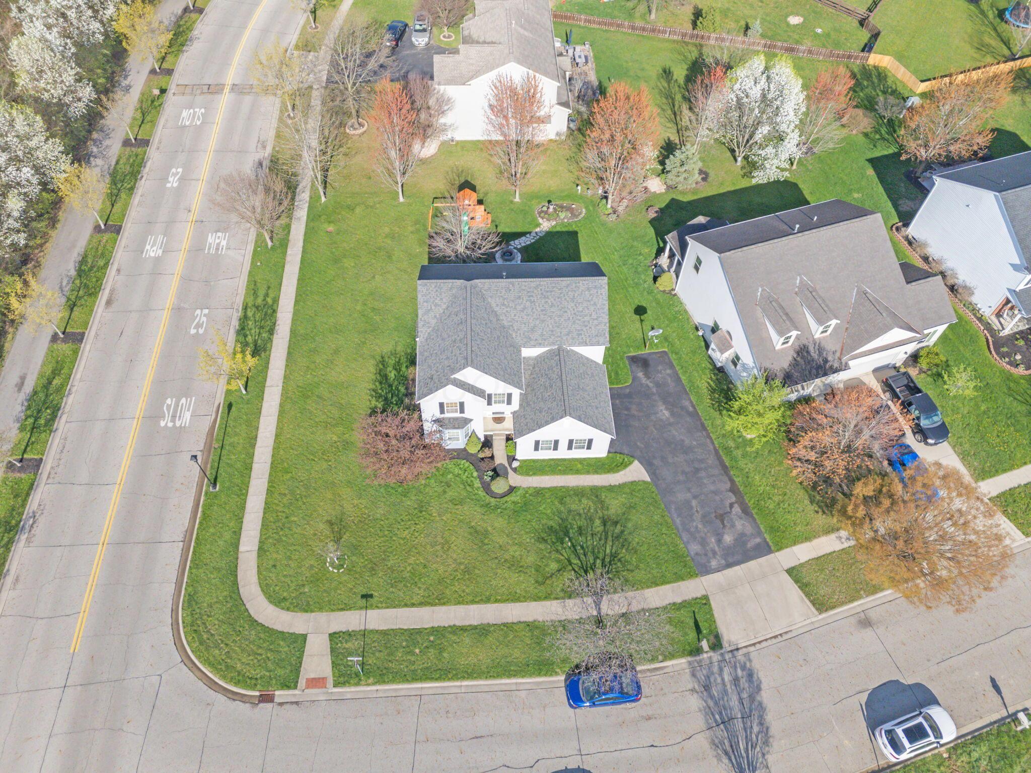 6055 Peridot Street, Grove City, Ohio image 11