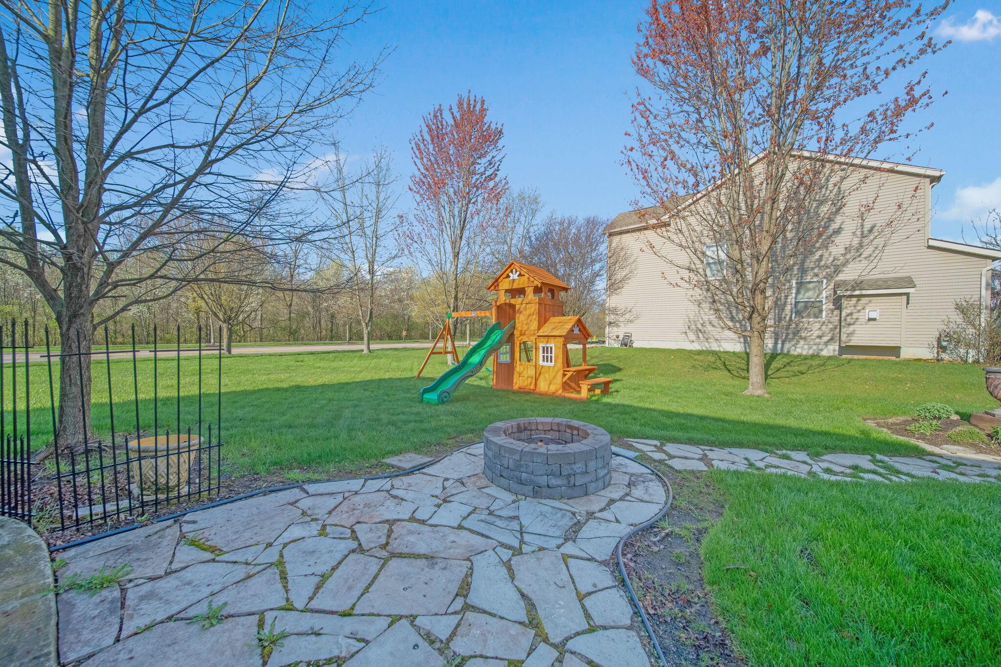 6055 Peridot Street, Grove City, Ohio image 48