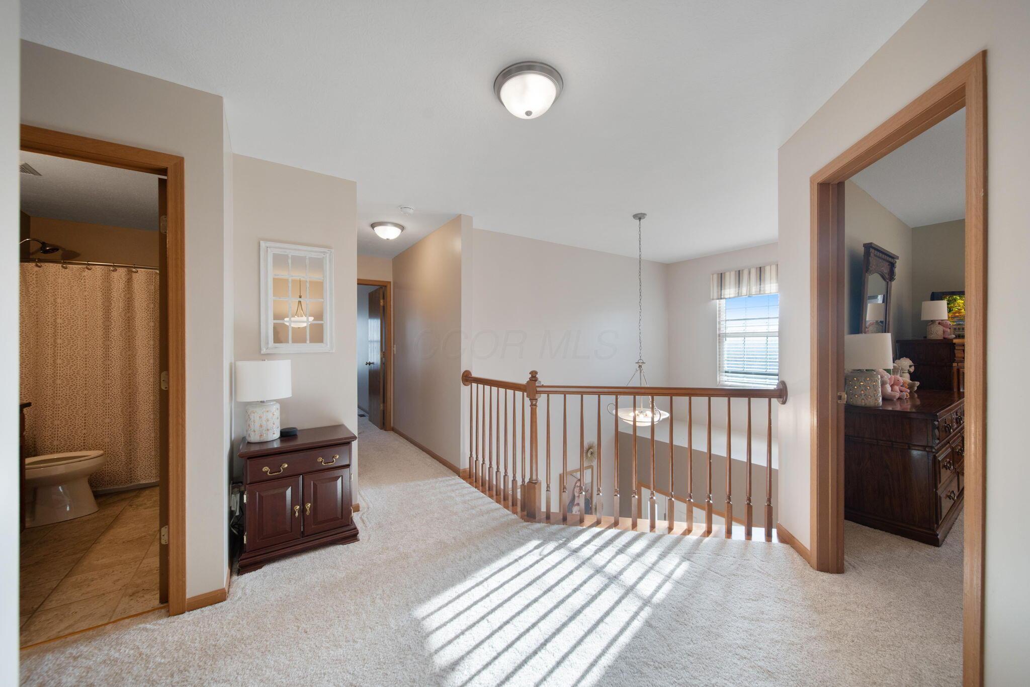 6055 Peridot Street, Grove City, Ohio image 26