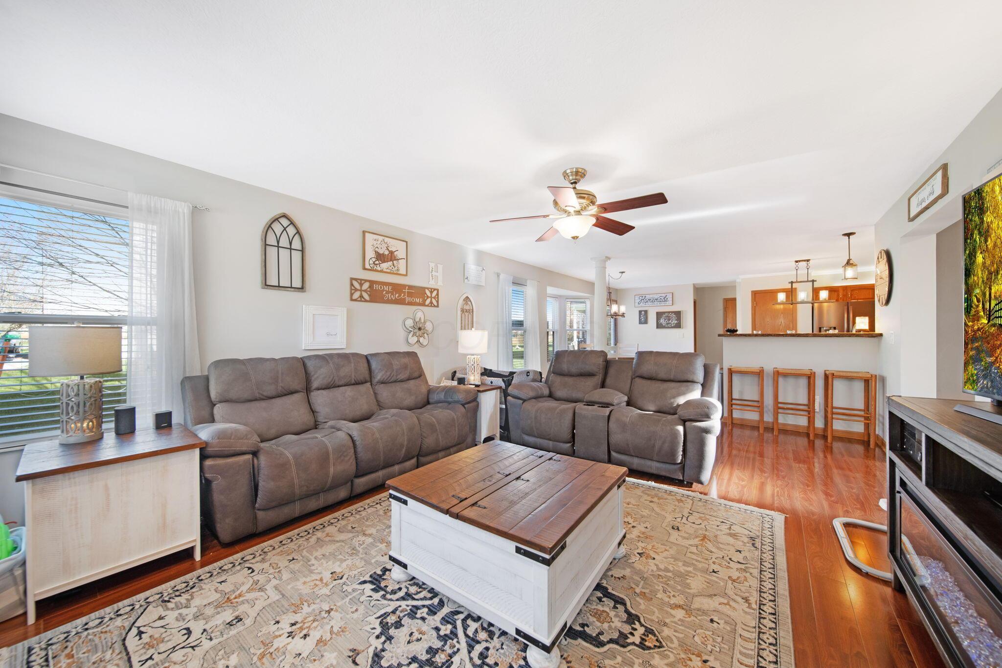 6055 Peridot Street, Grove City, Ohio image 24