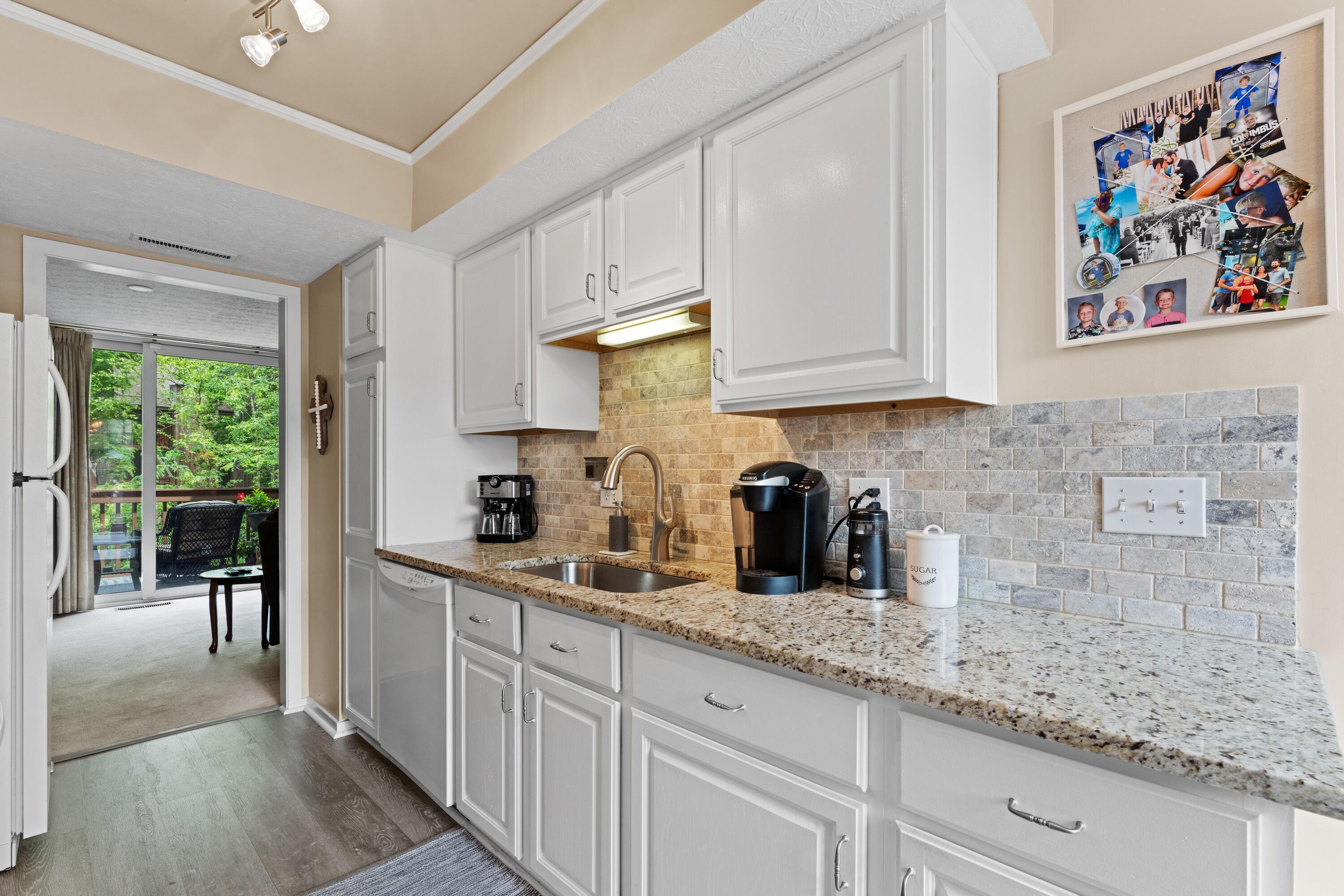 4960 Wintersong Lane, Westerville, Ohio image 23