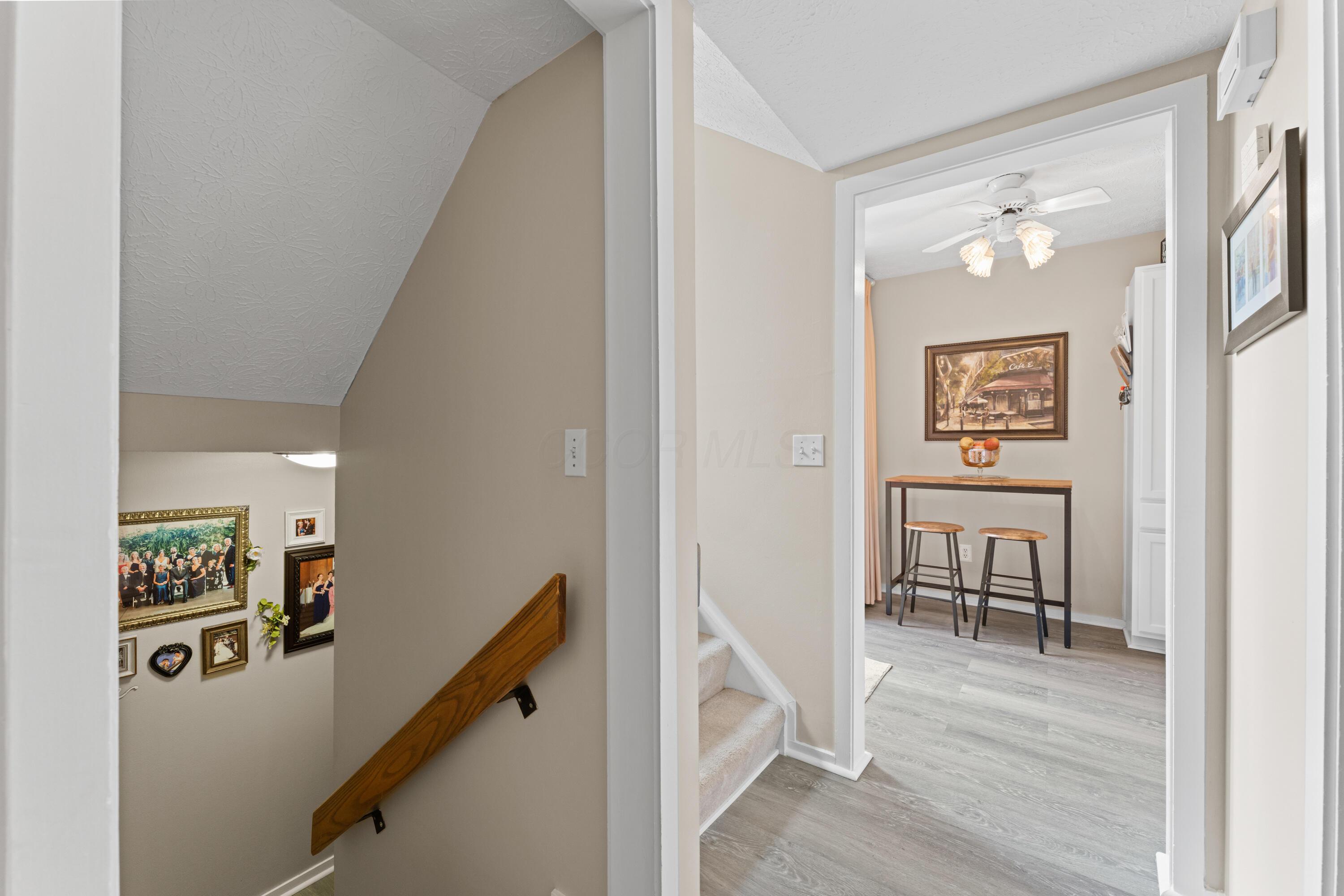 4960 Wintersong Lane, Westerville, Ohio image 9