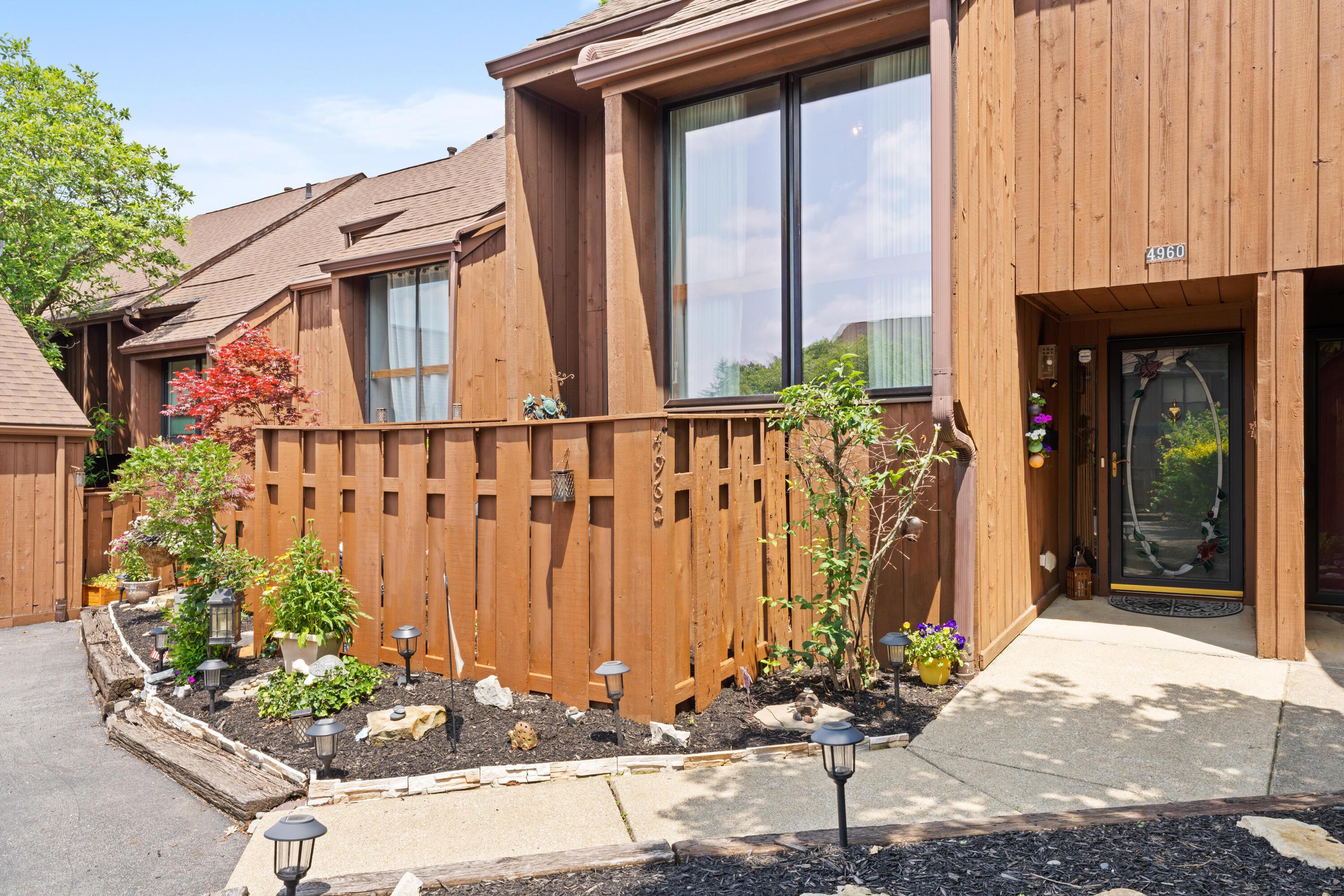 4960 Wintersong Lane, Westerville, Ohio image 47