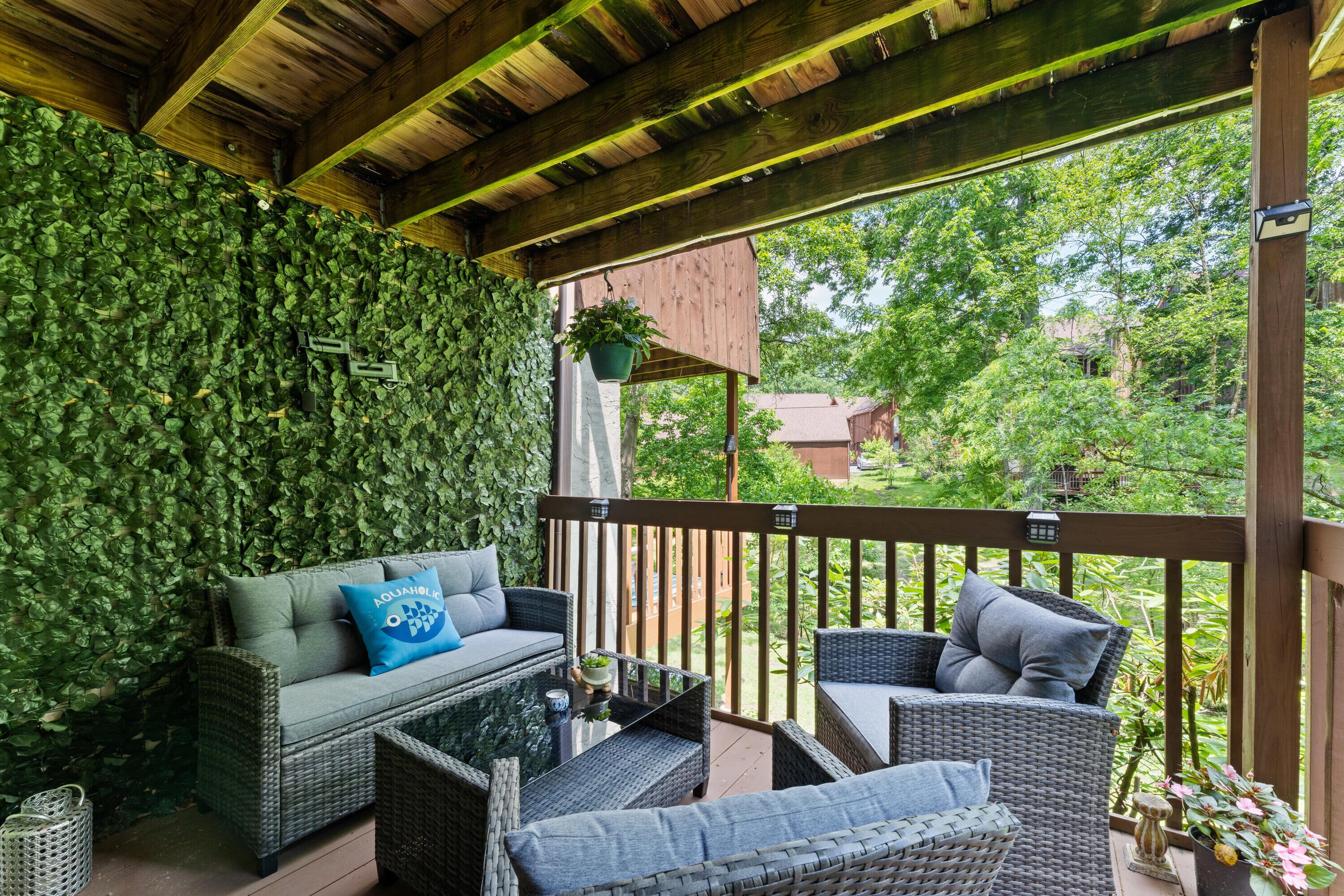 4960 Wintersong Lane, Westerville, Ohio image 4