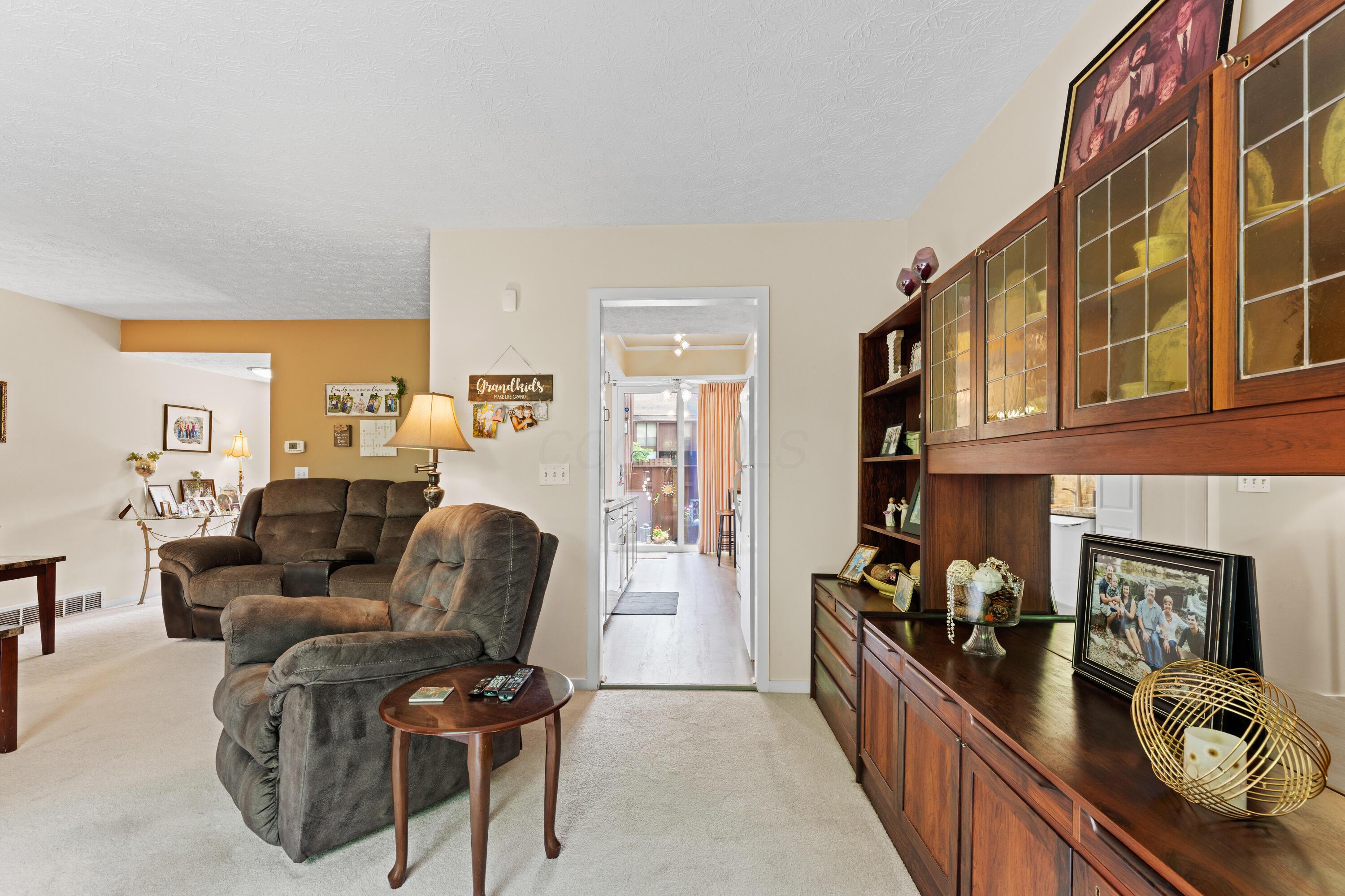 4960 Wintersong Lane, Westerville, Ohio image 16