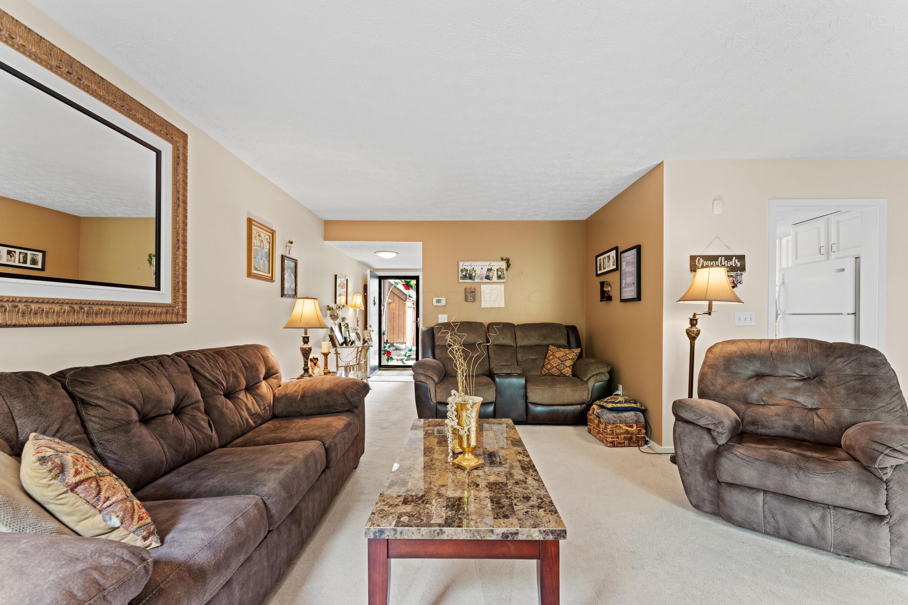 4960 Wintersong Lane, Westerville, Ohio image 14