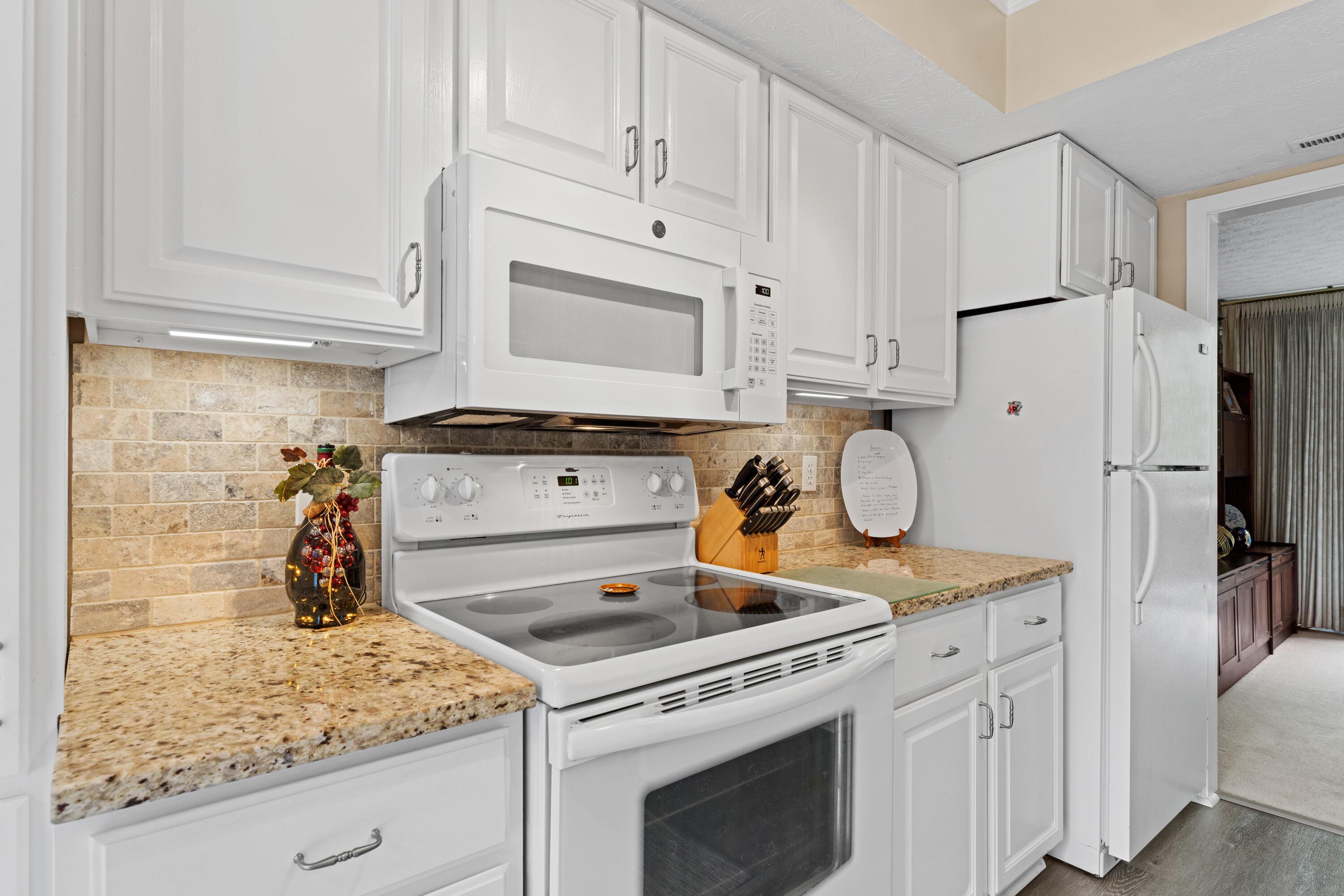 4960 Wintersong Lane, Westerville, Ohio image 24