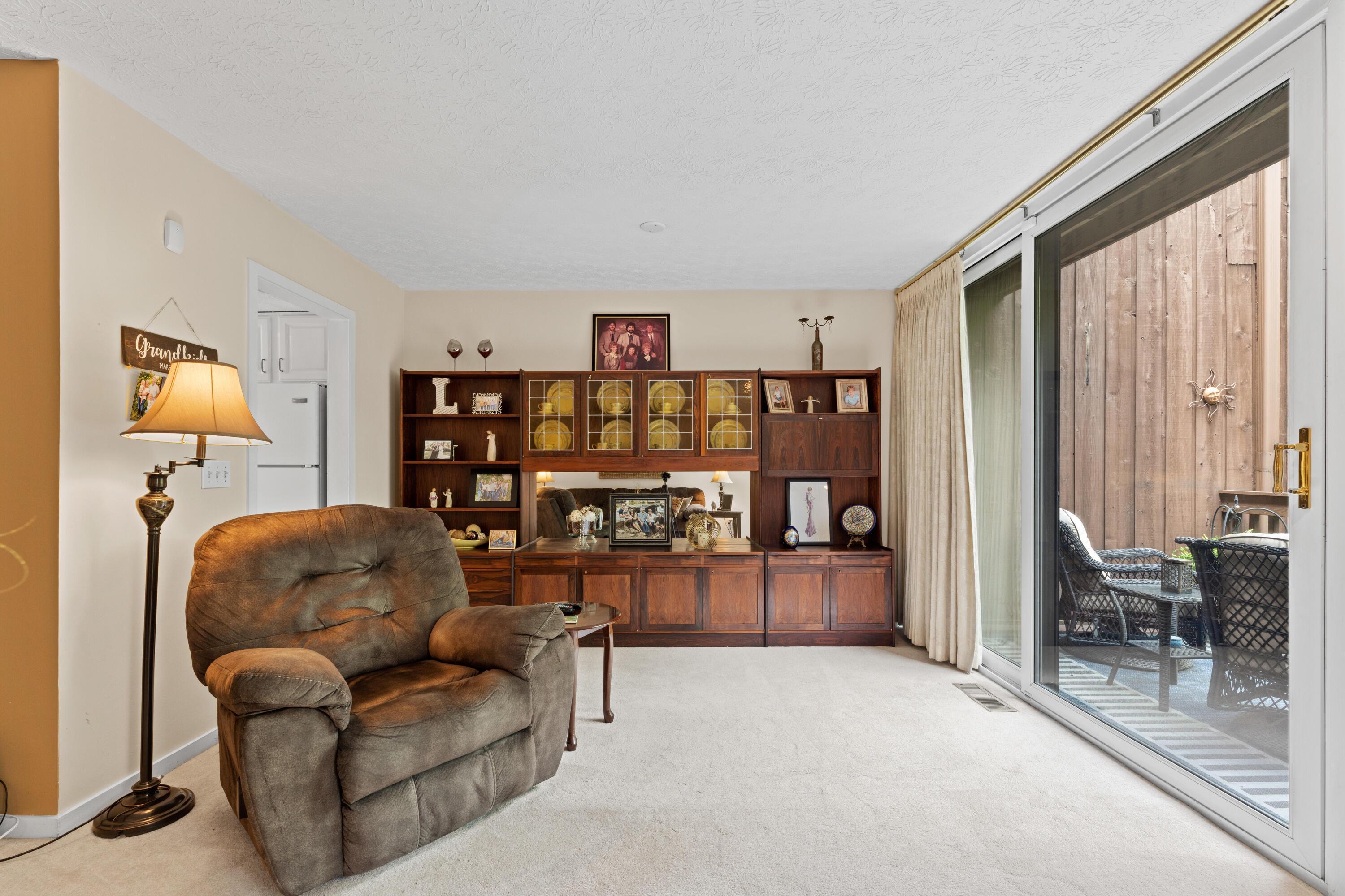 4960 Wintersong Lane, Westerville, Ohio image 15