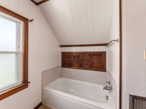 Tiny photo for 189 Elm Street, London, OH 43140 (MLS # 226022481)