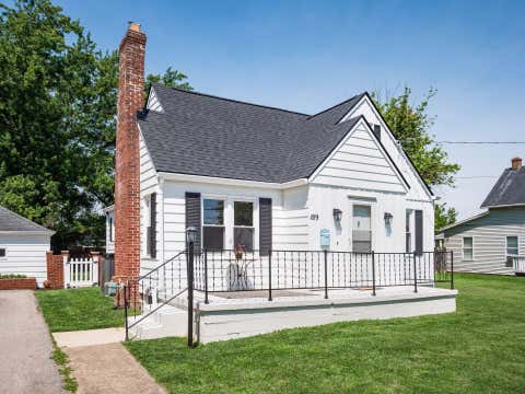 Tiny photo for 189 Elm Street, London, OH 43140 (MLS # 226022481)
