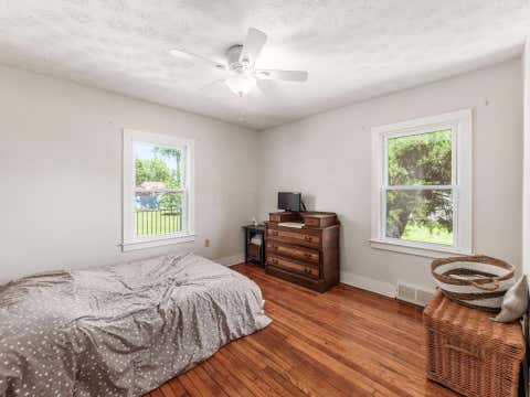 Tiny photo for 189 Elm Street, London, OH 43140 (MLS # 226022481)