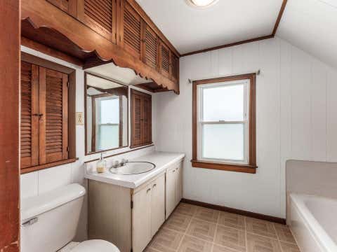 Tiny photo for 189 Elm Street, London, OH 43140 (MLS # 226022481)
