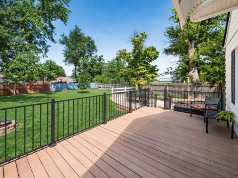 Tiny photo for 189 Elm Street, London, OH 43140 (MLS # 226022481)