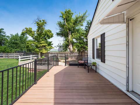 Tiny photo for 189 Elm Street, London, OH 43140 (MLS # 226022481)