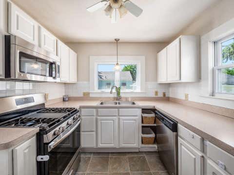 Tiny photo for 189 Elm Street, London, OH 43140 (MLS # 226022481)