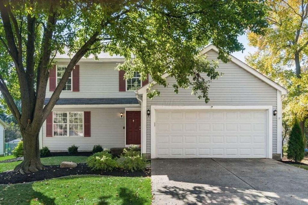 Photo of 3083 Tweedsmuir Lane, Dublin, OH 43017 (MLS # 226012632)