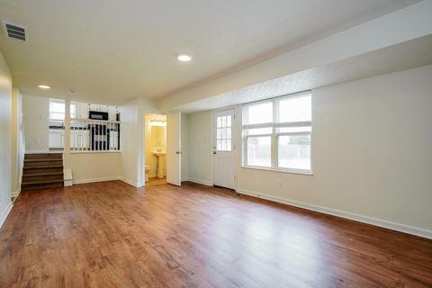 Tiny photo for 1169 Vera Place, Columbus, OH 43204 (MLS # 226014209)