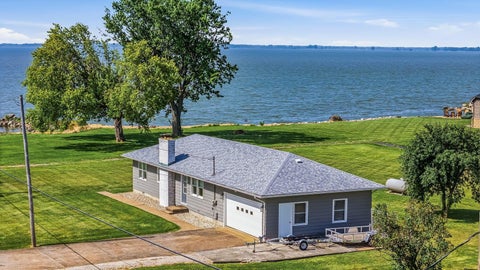 Photo of 1982 Fulton Street, Port Clinton, OH 43452 (MLS # 226024426)