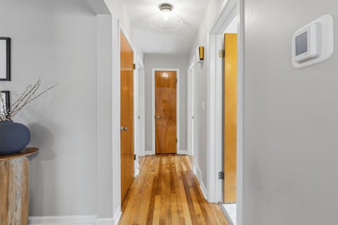 Tiny photo for 695 Island Court, Columbus, OH 43214 (MLS # 226036285)