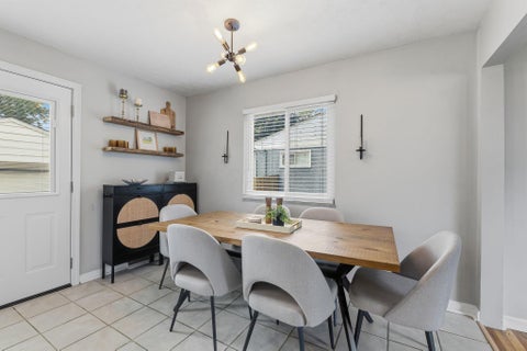 Tiny photo for 695 Island Court, Columbus, OH 43214 (MLS # 226036285)