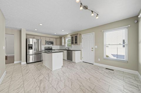 Tiny photo for 6295 Rising Sun Drive, Grove City, OH 43123 (MLS # 225037286)