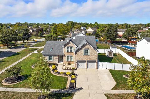 Photo of 6295 Rising Sun Drive, Grove City, OH 43123 (MLS # 225037286)
