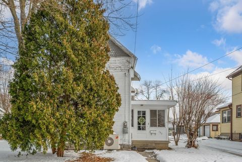 Tiny photo for 132 Dix Avenue, Marion, OH 43302 (MLS # 225045136)