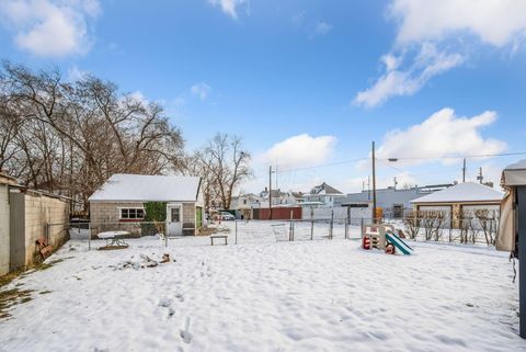 Tiny photo for 132 Dix Avenue, Marion, OH 43302 (MLS # 225045136)
