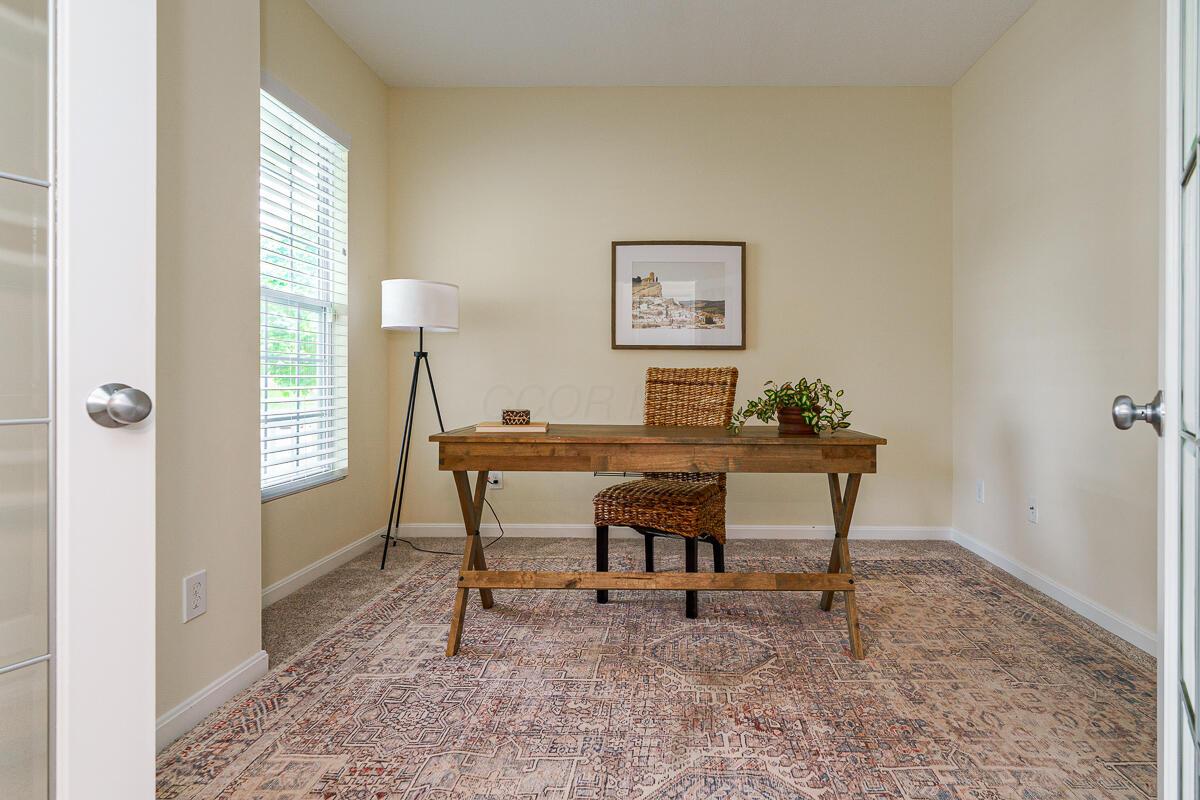 5851 Myrick Road, Dublin, Ohio image 4