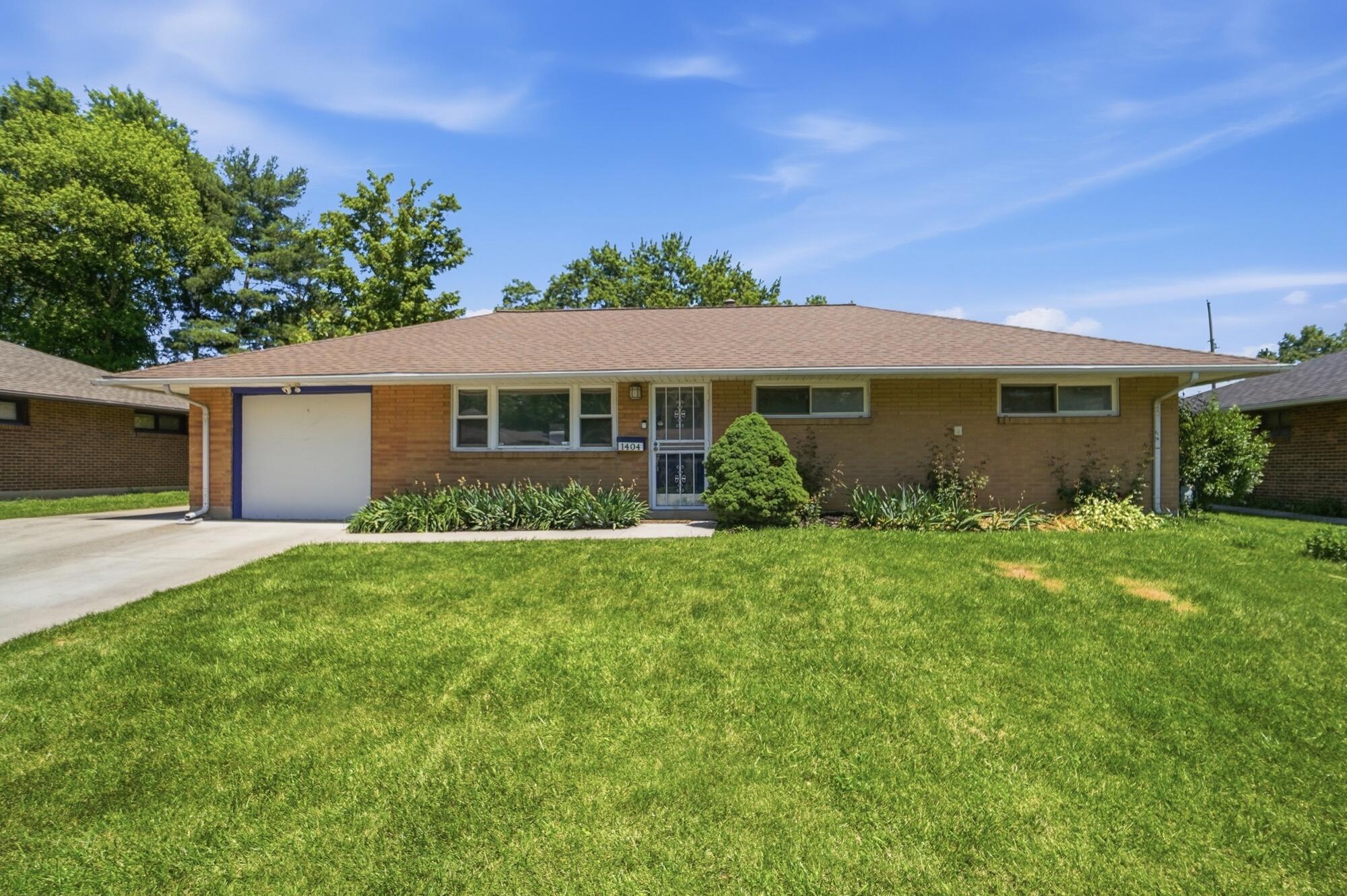 1404 Rosehill Road
