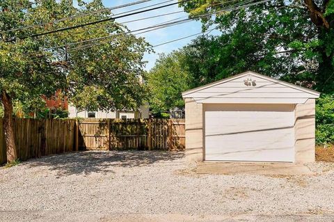 Tiny photo for 1348 Summit Street, Columbus, OH 43201 (MLS # 225044796)