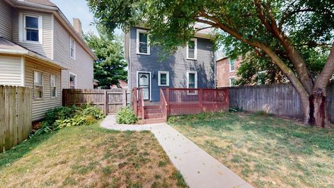 Tiny photo for 1348 Summit Street, Columbus, OH 43201 (MLS # 225044796)