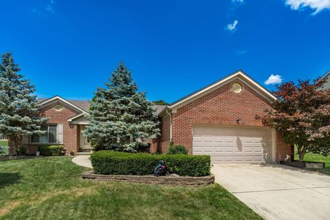 Photo of 170 Bristo Street, Pickerington, OH 43147 (MLS # 225024823)