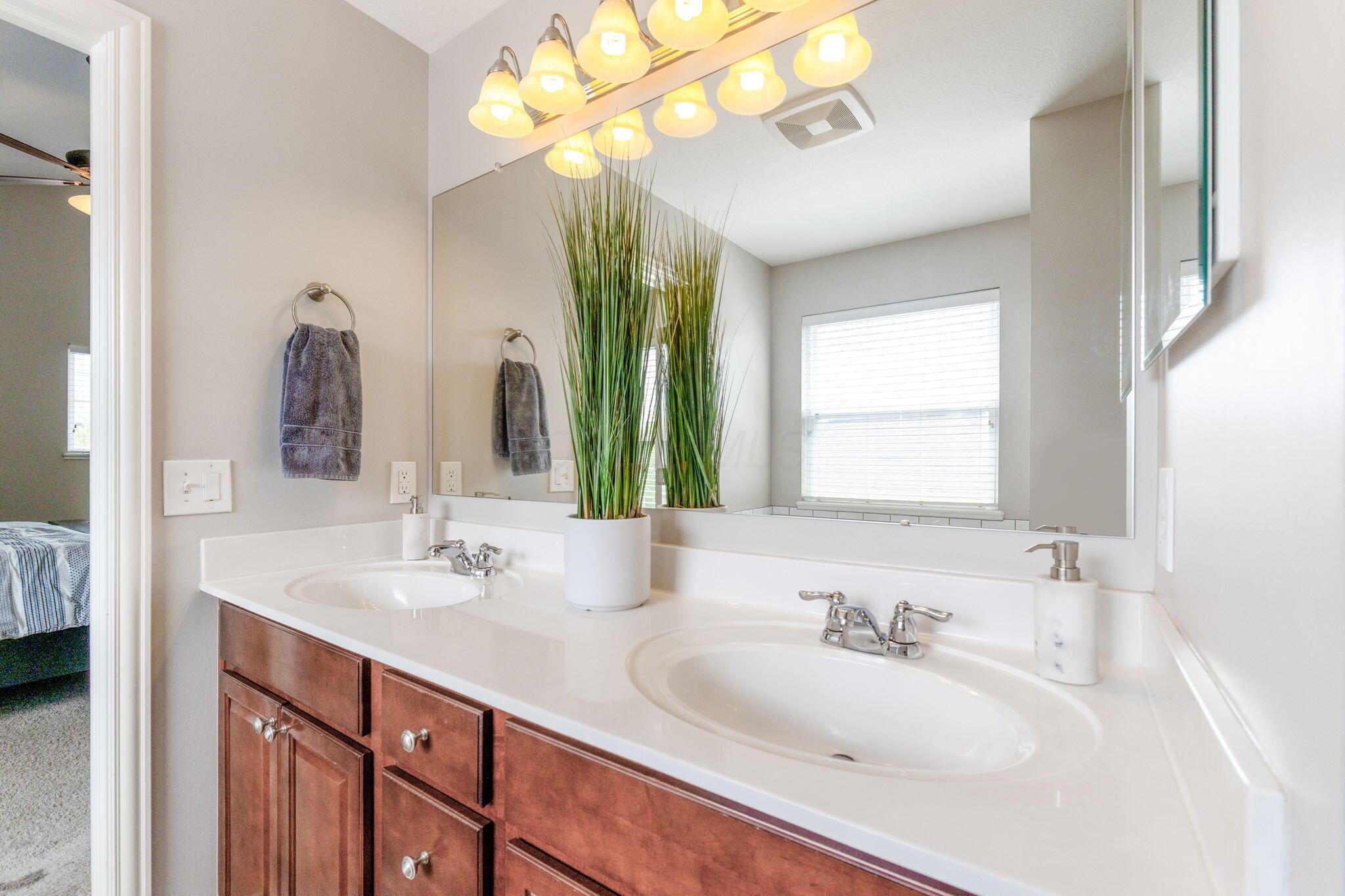 754 Mill Crossing Drive, Westerville, Ohio image 42