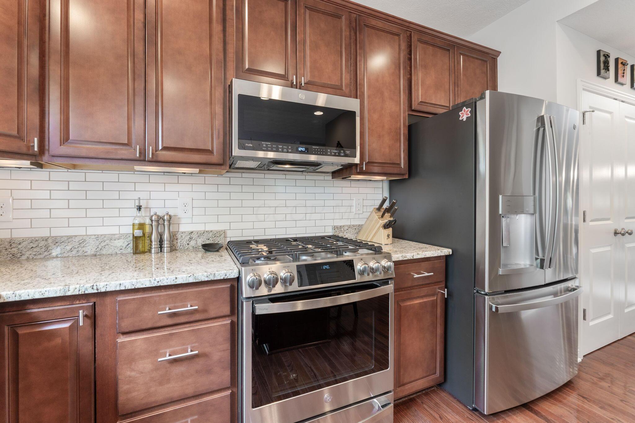 754 Mill Crossing Drive, Westerville, Ohio image 14