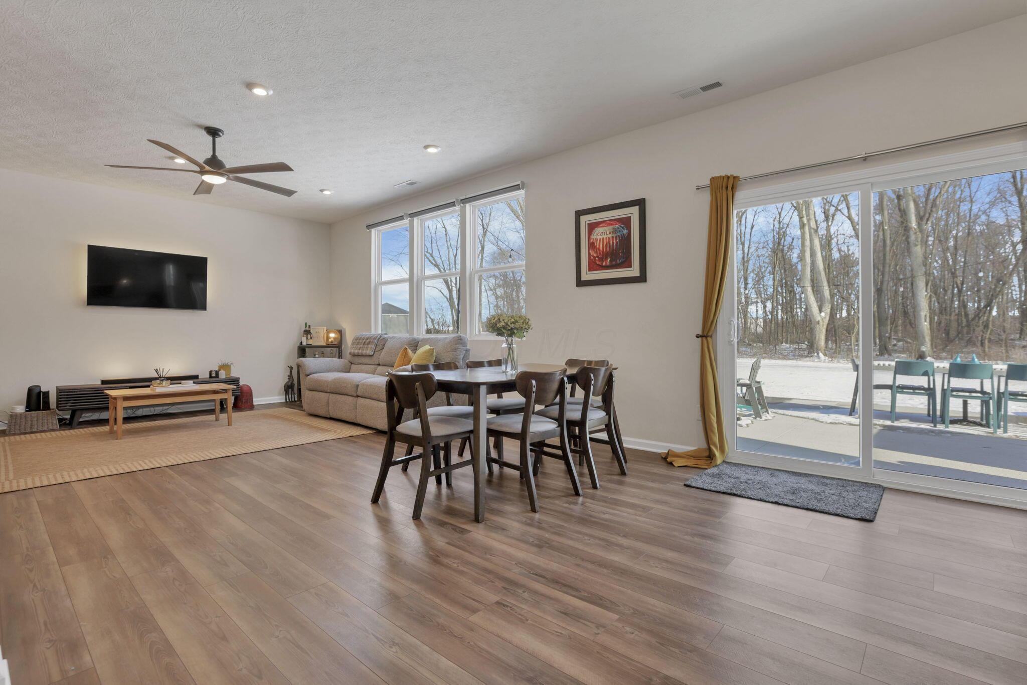 1190 Lake Forest Drive, Hebron, Ohio image 8