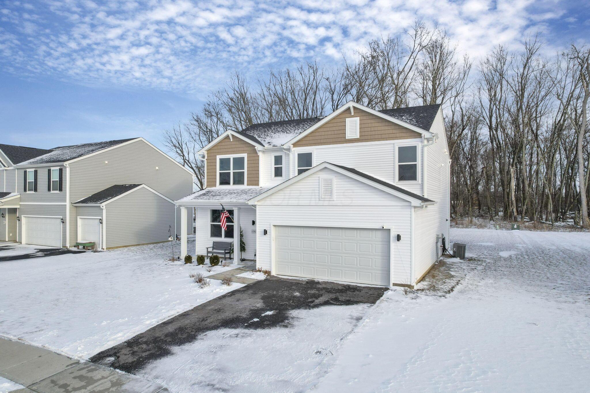 1190 Lake Forest Drive, Hebron, Ohio image 2