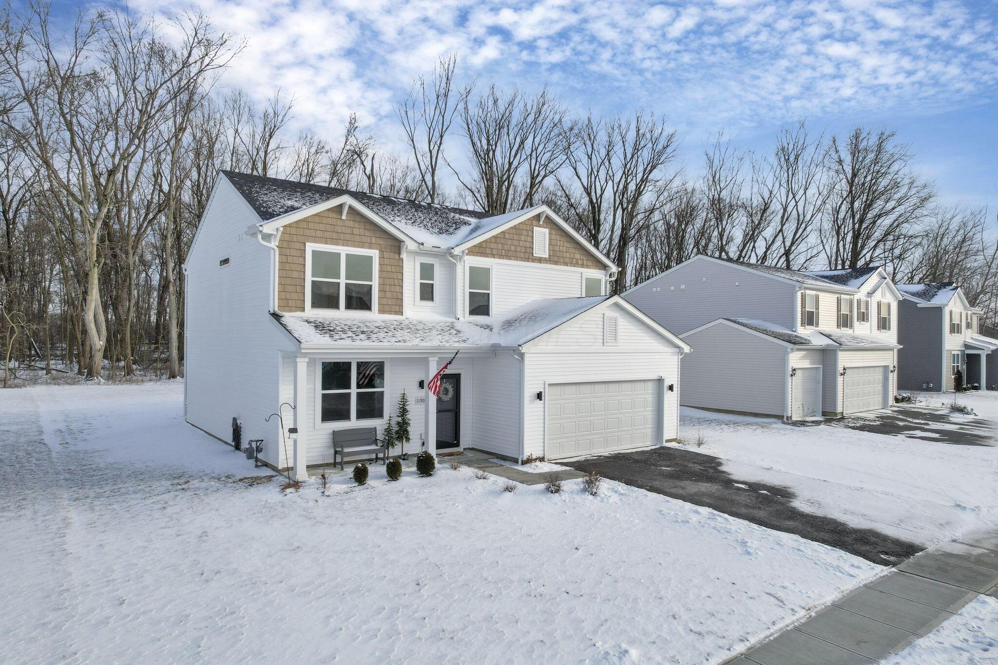 1190 Lake Forest Drive, Hebron, Ohio image 3