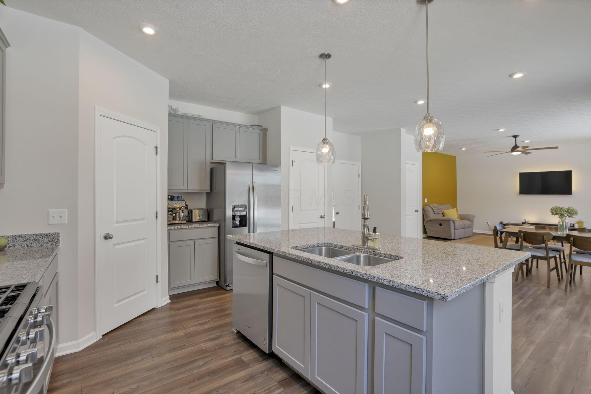 1190 Lake Forest Drive, Hebron, Ohio image 14