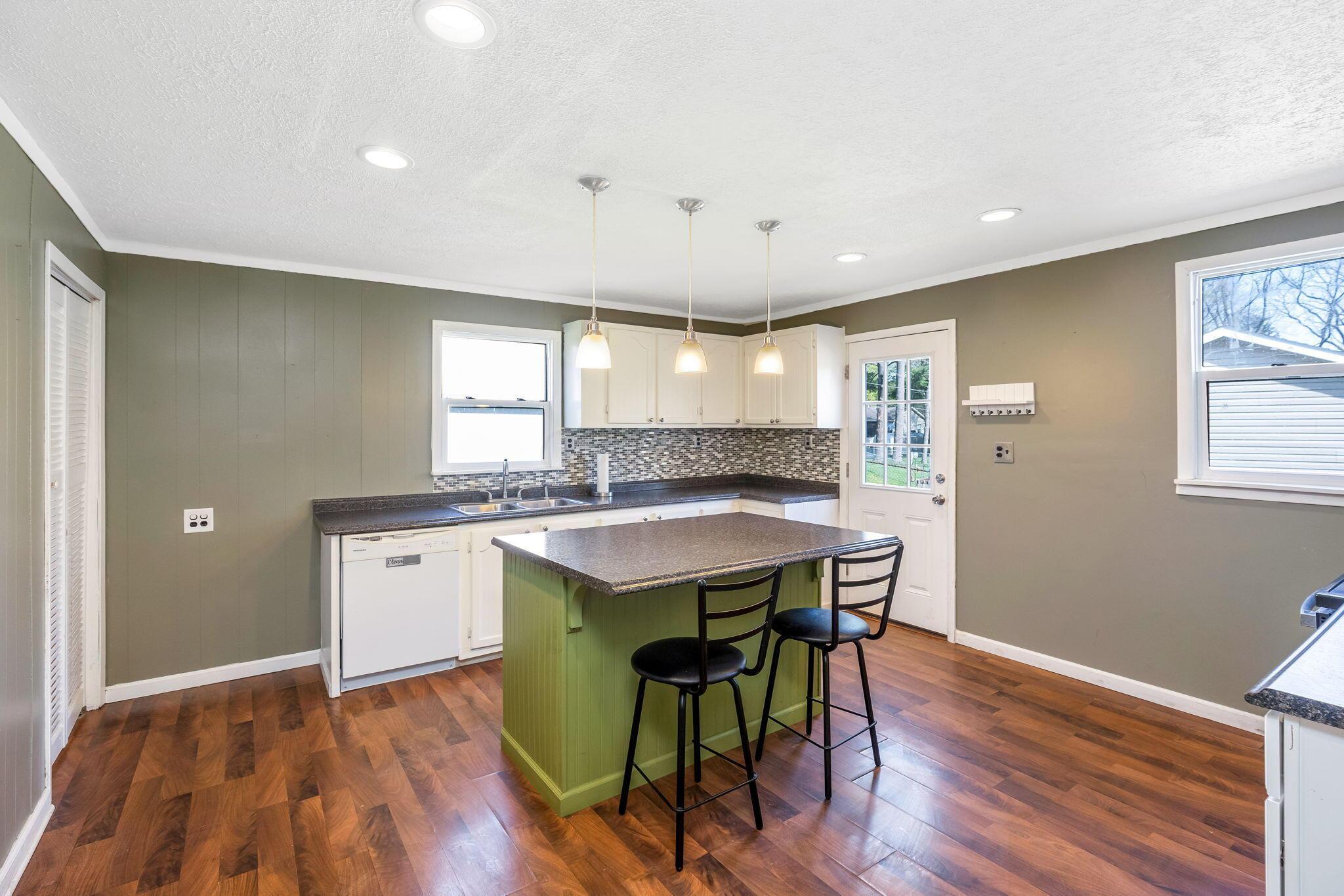 425 N 11th Street, Newark, Ohio image 13