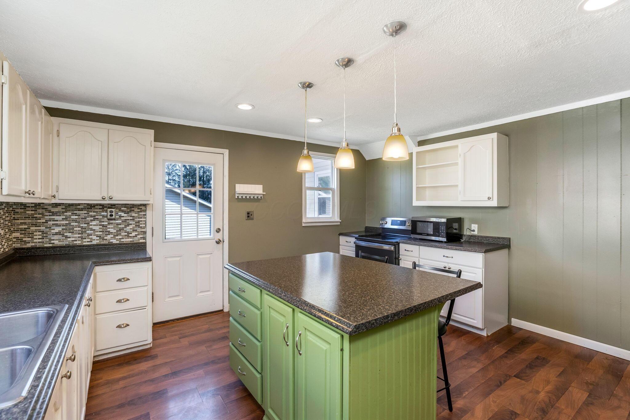 425 N 11th Street, Newark, Ohio image 14