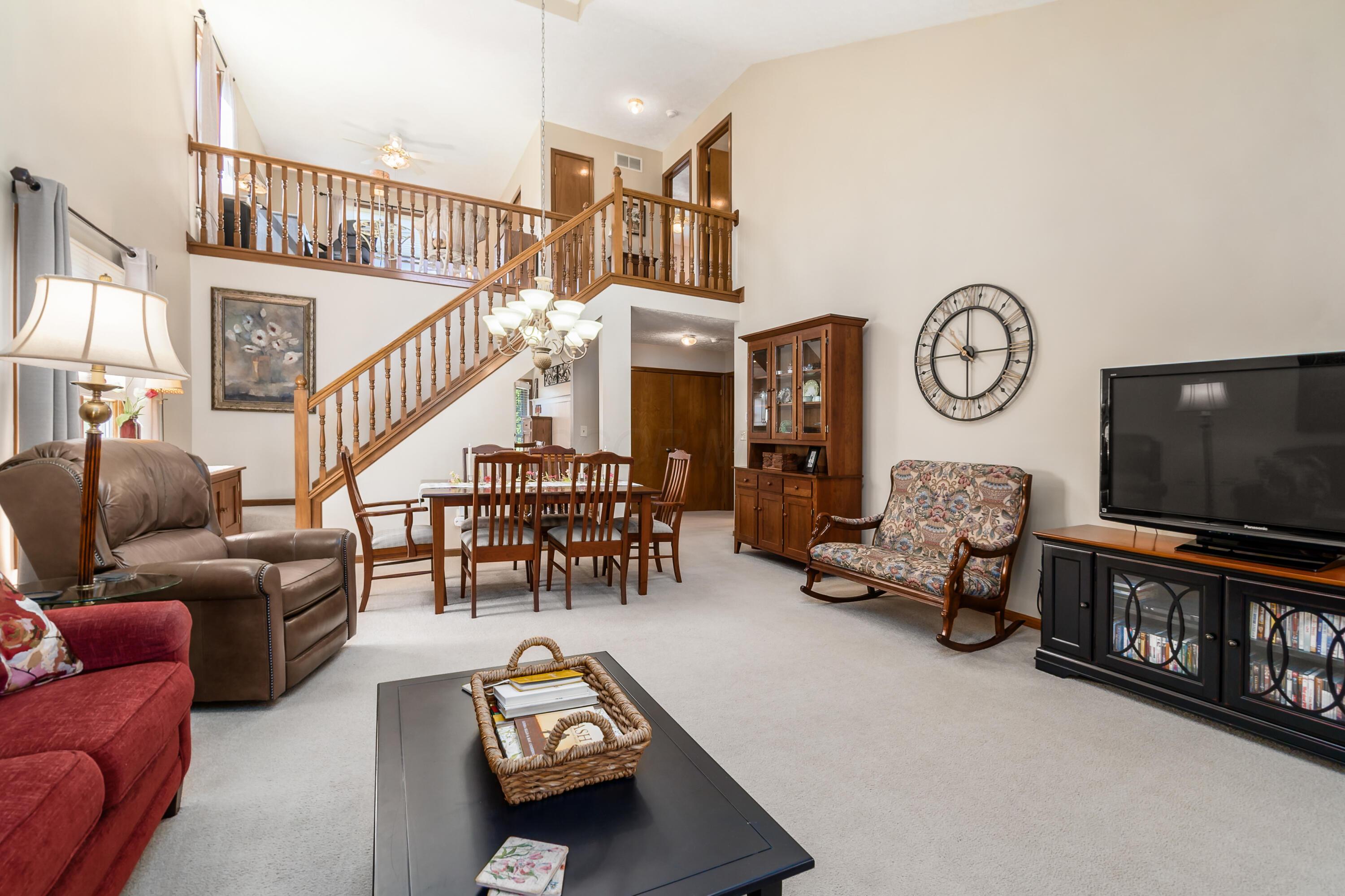 4995 Softwood Court, Westerville, Ohio image 3