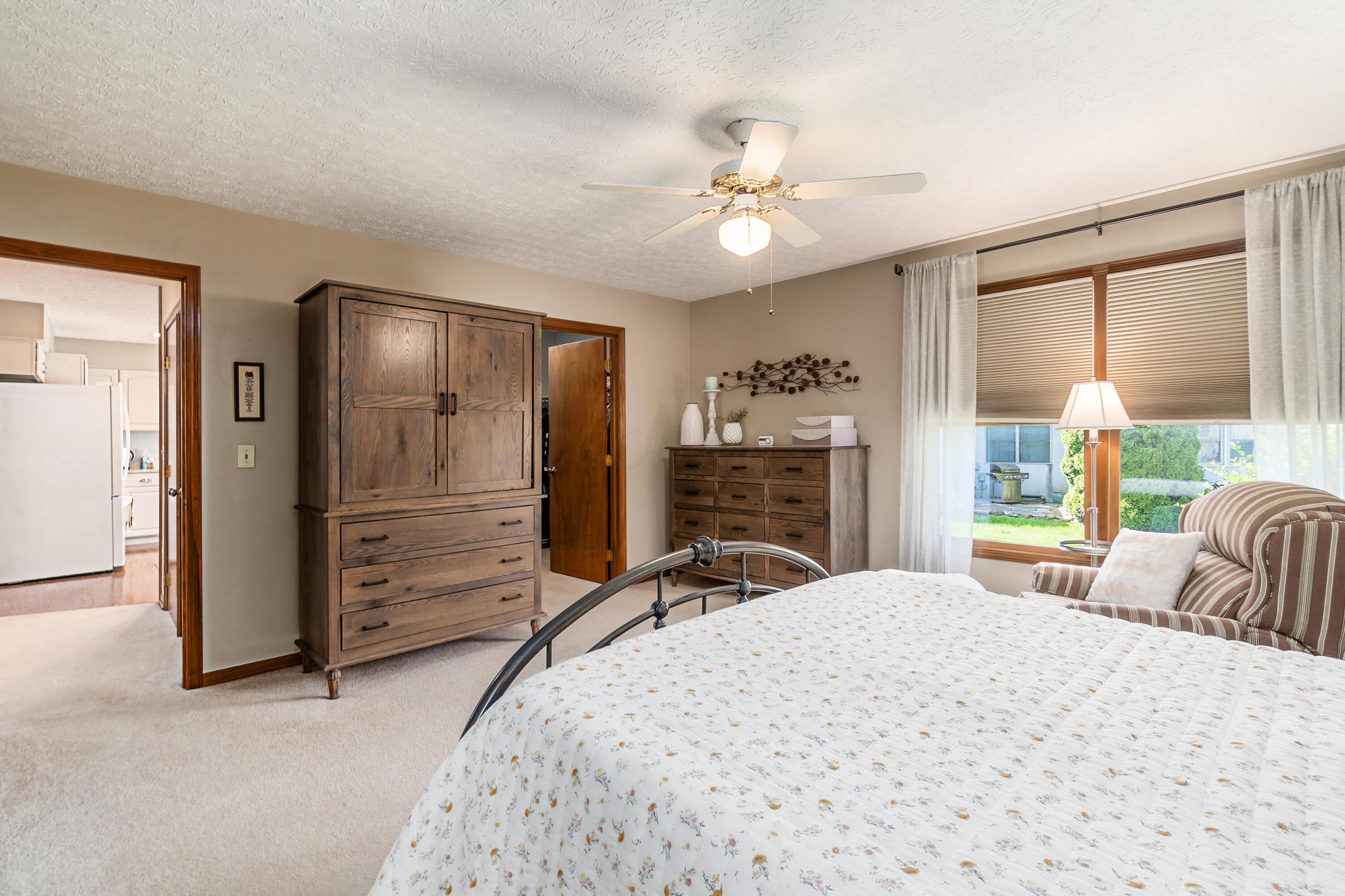 4995 Softwood Court, Westerville, Ohio image 14